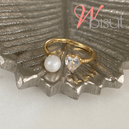 PEARL AND CRYSTAL HEART RING